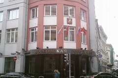 «ЕР» предлагает усилить контроль перевода жилых помещений в нежилые