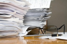 В Оренбургской области чиновники неправомерно продлевали срок предоставления услуги по переводу помещений