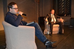 В Москве состоялись дебаты, посвященные сносу торговых павильонов